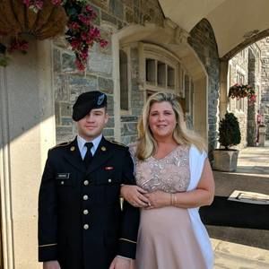 Meet your Posher, Stacy